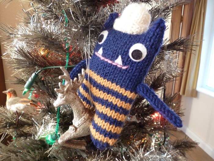 Christmas Explorer Beastie - CrawCrafts Beasties