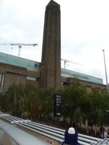 Explorer Beastie and Tate Modern