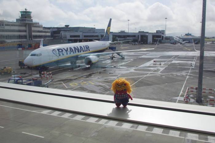 Is that our plane? Mia Beastie at the Airport - A Szymura/CrawCrafts Beasties