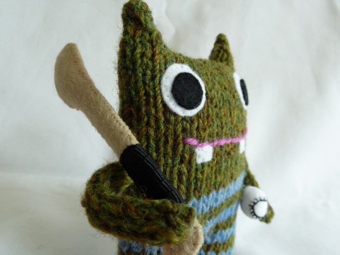 Hurling Beastie's Hurl - CrawCrafts Beasties