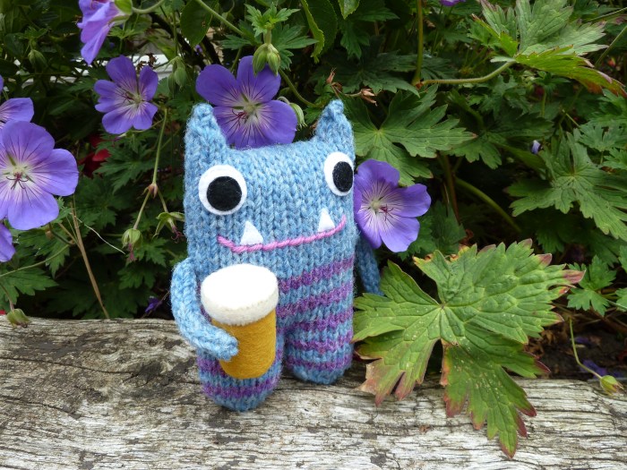 Pint Beastie in the Garden - CrawCrafts Beasties