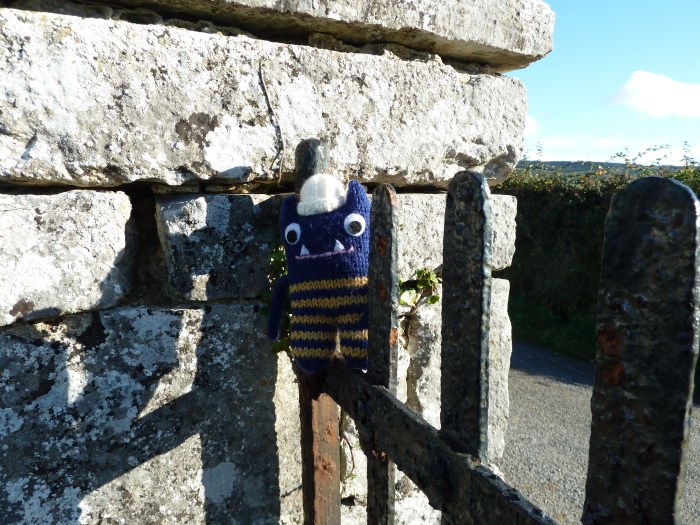 Explorer Beastie at the Gate - CrawCrafts Beasties