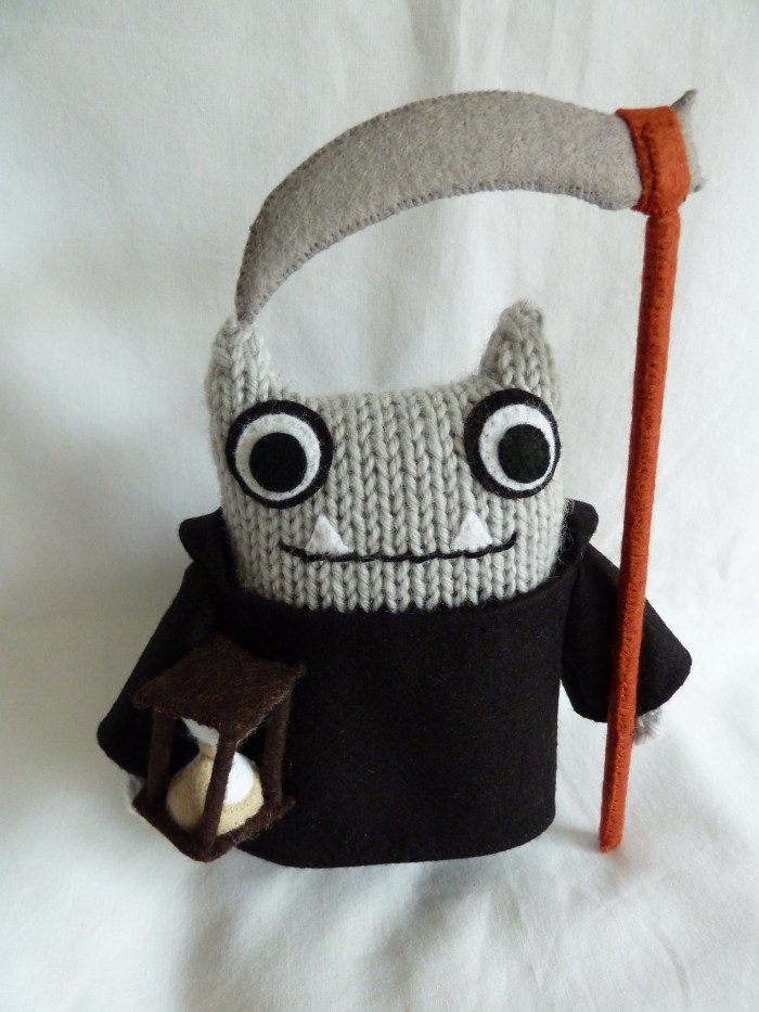 Grim Reaper Beastie's Casual Look - CrawCrafts Beasties