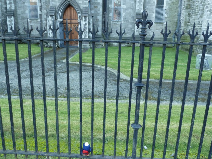 Explorer Beastie Goes for a Closer Look - CrawCrafts Beasties