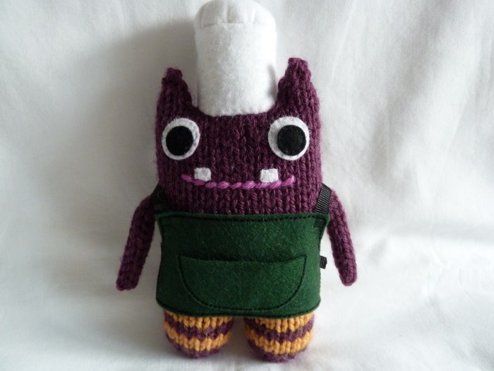 Chef Beastie's Outfit - CrawCrafts Beasties