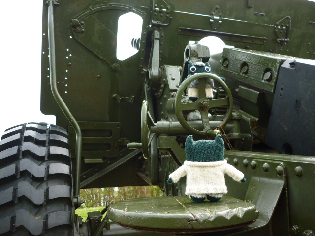 Paddy and Plunkett with a Modern Cannon - H Crawford/CrawCrafts Beasties