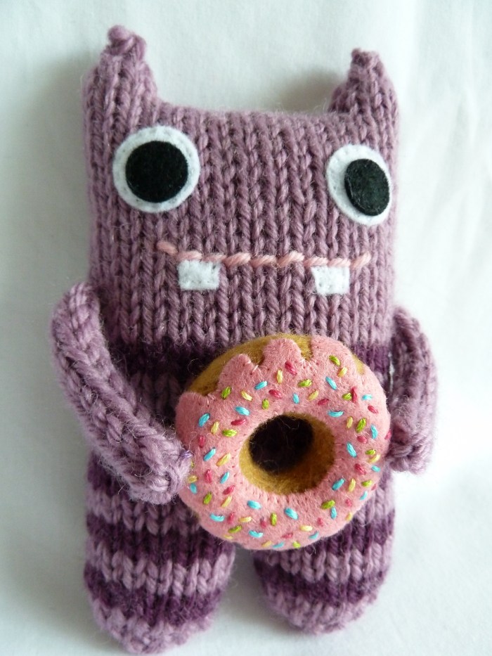 Doughnut Beastie, by CrawCrafts Beasties