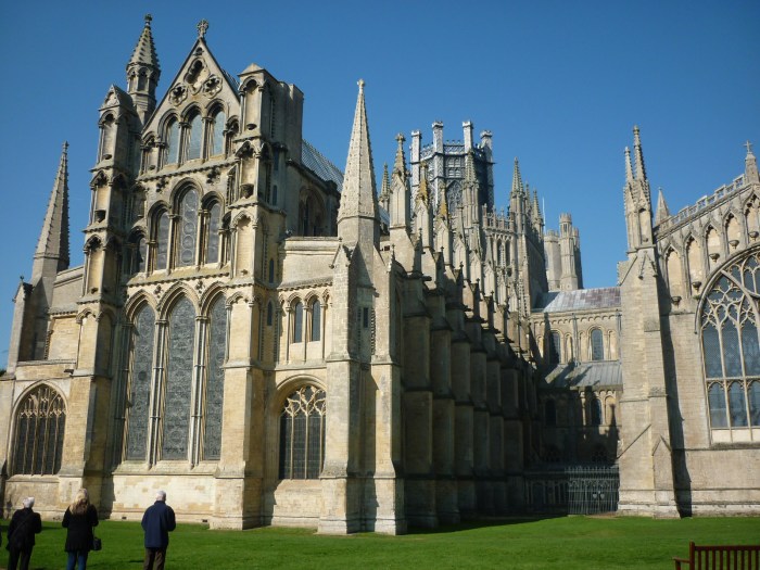 Ely Cathedral from the Front - H Crawford/CrawCrafts Beasties