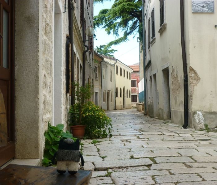 Cobbled Streets of Porec - H Crawford/CrawCrafts Beasties