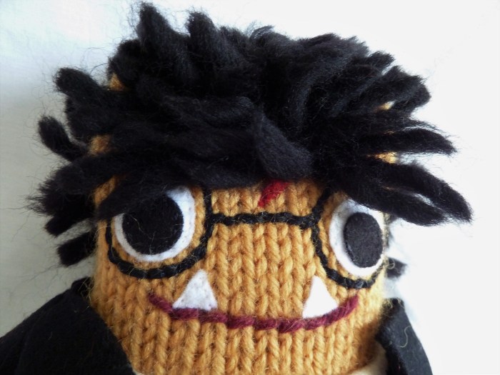 Harry Potter Beastie, with Scar, Glasses and Hair - CrawCrafts Beasties