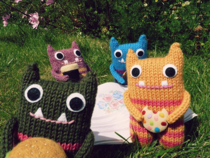 Beastie Picnic - CrawCrafts Beasties