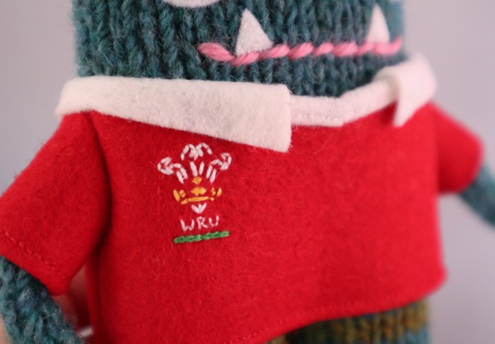 Rugby Shirt WRU Logo -Wales Rugby Jersey - CrawCrafts Beasties