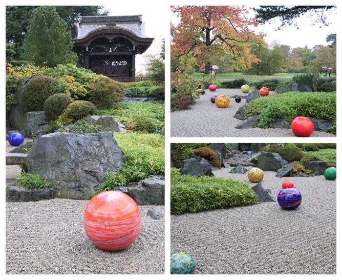 In the Japanese Garden at Kew - CrawCrafts Beasties