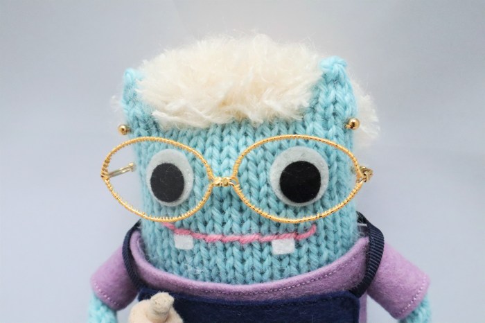 Smiley June Beastie, by CrawCrafts Beasties