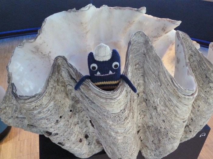 Explorer Beastie in a Giant Clamshell - CrawCrafts Beasties