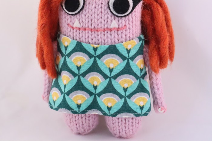 Vintage Style Print Dress - Commissions - CrawCrafts Beasties