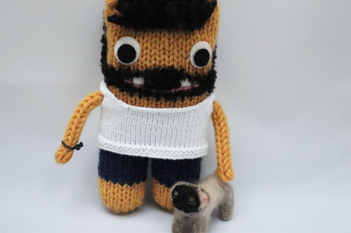 Beastie Pekingese - CrawCrafts Beasties