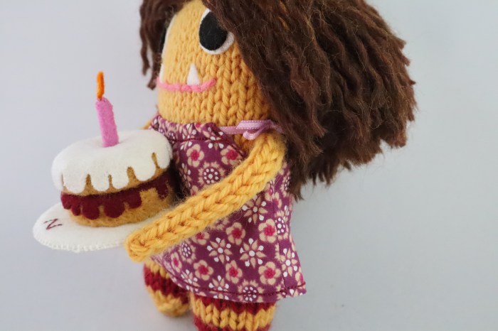 Birthday Party Dress - CrawCrafts Beasties