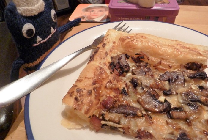 Dinner - A Foraging Feast! CrawCrafts Beasties