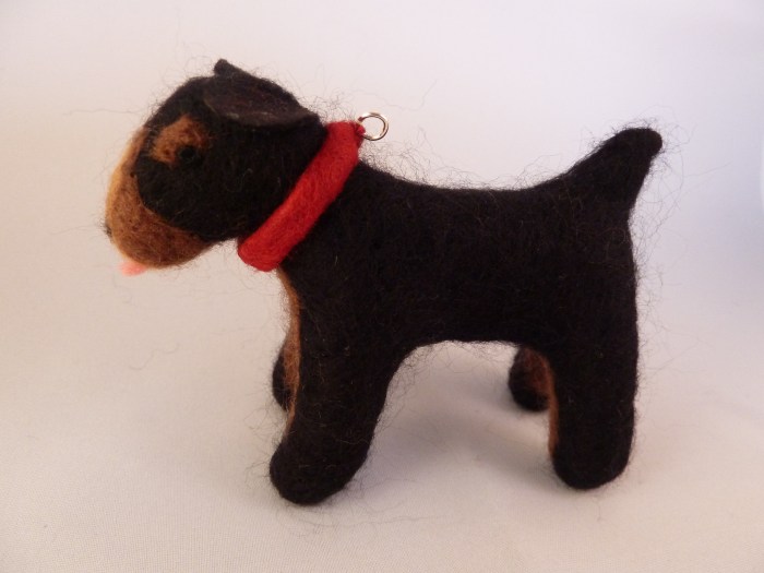 A Canine Companion for our Beastie - CrawCrafts Beasties