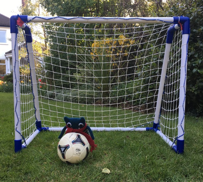 Felix Goalie - CrawCrafts Beasties