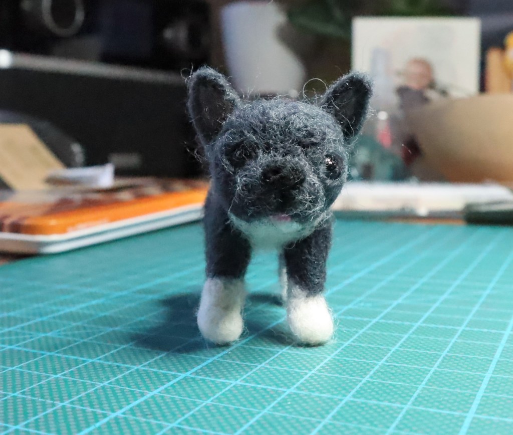 Penelope the Frenh bulldog - CrawCrafts Beasties